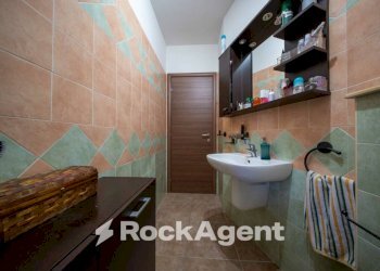 Bagno - Appartamento via Roma, 4, Sennori - foto 23