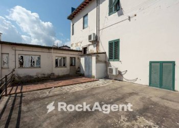 Cortile interno - Quadrilocale via Francesco Cilea, 26, Empoli - foto 13