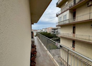 Balcone - Appartamento via Brigadiere Nastasi, 3, Sciacca - foto 10