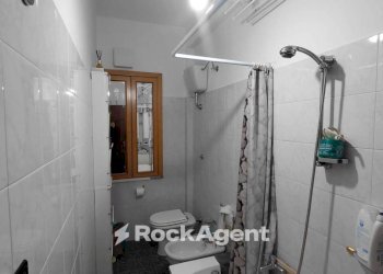 Bagno - Appartamento via Sirleto, 67, Catanzaro - foto 15