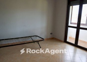 Camera da letto - Four-room apartment via Martiri di Nassirya, San Floro - photo 14