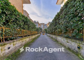 Cortile interno - Appartamento via Sacerdote Giovanni Giuseppe Pirozzi, Villaricca - foto 26