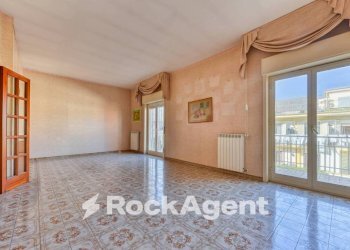 Cucina - Appartamento via Sacerdote Giovanni Giuseppe Pirozzi, Villaricca - foto 1