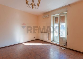 Stanza vuota - Semi-detached house VIA PORTA DEL VENTO
30, Caltagirone - photo 7