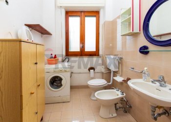 Bagno - Quadrilocale Via Canale Torto
 
217, Acireale - foto 9