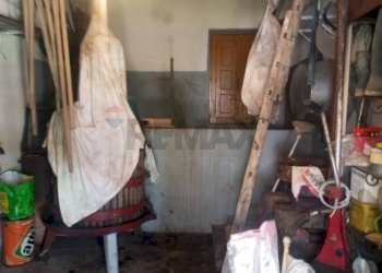 Dispensa di stoccaggio - Rustico Contrada Pignatone
 
SN, Randazzo - foto 17