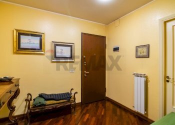 Hall / corridoio - Quadrilocale Via Gustavo Vagliasindi
 
38, Catania - foto 2