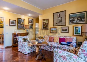 Soggiorno - Quadrilocale Via Gustavo Vagliasindi
 
38, Catania - foto 7