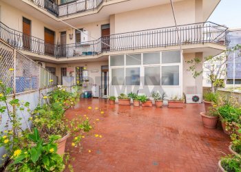 Terrazza - Quadrilocale Via Gustavo Vagliasindi
 
38, Catania - foto 25