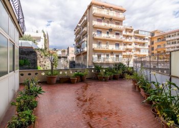 Terrazza - Quadrilocale Via Gustavo Vagliasindi
 
38, Catania - foto 27
