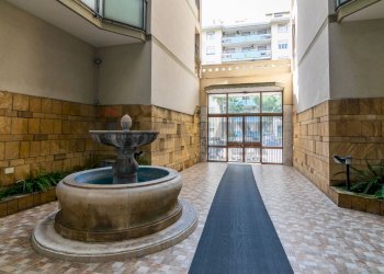 Ricezione / Lobby - Quadrilocale Via Gustavo Vagliasindi
 
38, Catania - foto 29