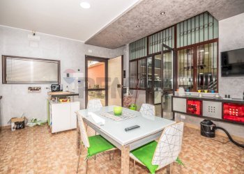 Foto 4 - Casa semi indipendente Via Commenda
 
1, Caltagirone - foto 4