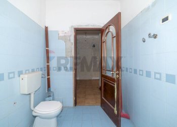 Bagno - Apartment Villaggio Sant'agata Zona B
 
snc, Catania - photo 13