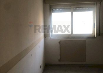 Stanza vuota - Quadrilocale VIA NINO BIXIO
 
1, Caltagirone - foto 10