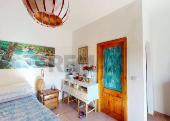 Camera / camera da letto - Casa indipendente via gramsci
 
87, Viareggio - foto 15