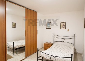 Camera / camera da letto - Independent house via Enrico Iacomini
 
37, Camerano - photo 27