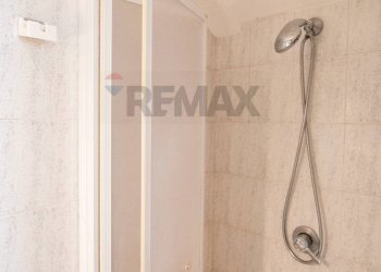 Bagno - Independent house via Enrico Iacomini
 
37, Camerano - photo 30