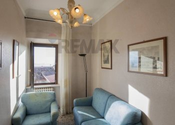 Soggiorno - Independent house via Enrico Iacomini
 
37, Camerano - photo 34