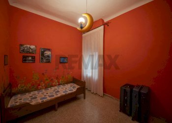 Camera / camera da letto - Independent house via Enrico Iacomini
 
37, Camerano - photo 41