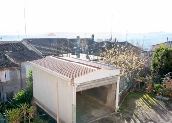 Edificio all\'aperto - Independent house via Enrico Iacomini
 
37, Camerano - photo 54