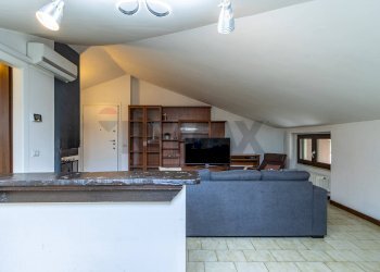 Soggiorno - Attico via leone XIII
 
1, Casatenovo - foto 8