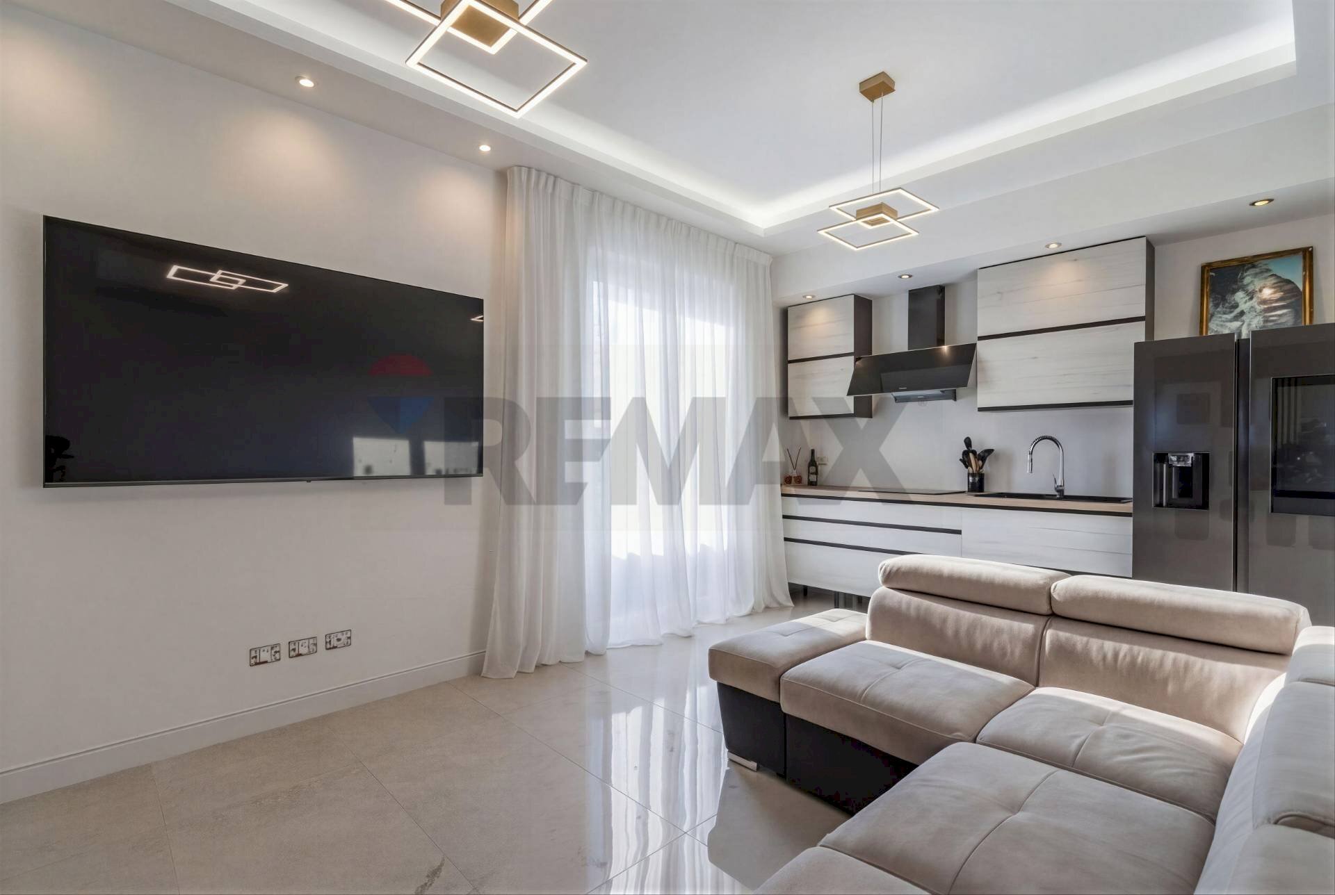 Soggiorno - Four-room apartment VIA LOMBARDIA SANTA MARGHERITA DI LISSONE
71, Lissone - photo 3
