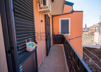 Balcone - Quadrilocale Via San Gregorio
 
61, Aci Castello - foto 20