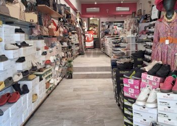 Dispensa di stoccaggio - Commercial Activity Viale San Pancrazio
 
18, Taormina - photo 7