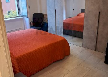 Camera / camera da letto - Three-room apartment via sempione
 
49, Pero - photo 20