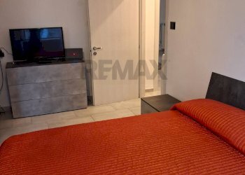 Camera / camera da letto - Three-room apartment via sempione
 
49, Pero - photo 22
