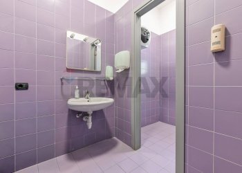 Bagno - Capannone Via Ungaretti
 
7, Cernusco sul Naviglio - foto 56