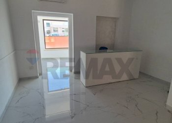 Stanza vuota - Commercial Premises Grottaminarda - photo 6
