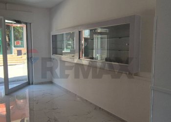 Stanza vuota - Commercial Premises Grottaminarda - photo 9
