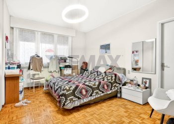 Camera / camera da letto - Semi-detached house via salvo d'acquisto
 
4/B, Fagnano Olona - photo 9