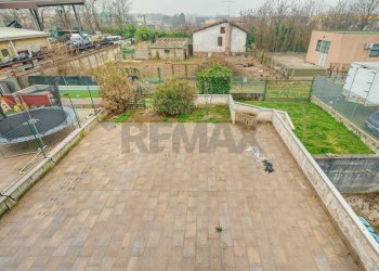 Terrazza - Semi-detached house via salvo d'acquisto
 
4/B, Fagnano Olona - photo 19