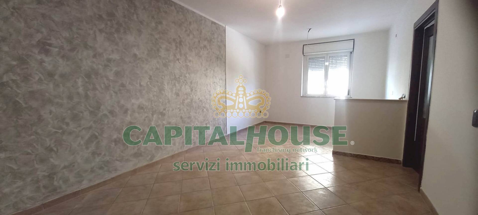 Foto 1 - Trilocale via f.di borbone, San Prisco - foto 1