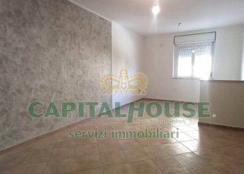 Foto 1 - Trilocale via f.di borbone, San Prisco - foto 1