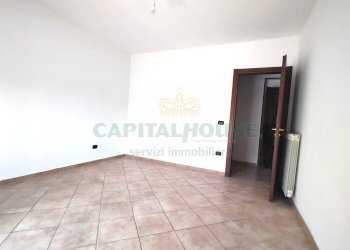 Foto 2 - Trilocale via f.di borbone, San Prisco - foto 2