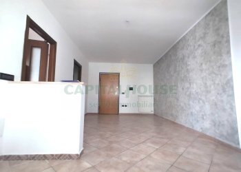 Foto 1 - Trilocale via f.di borbone, San Prisco - foto 1