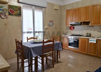 Cucina - Casa indipendente Via Pitagora
 
6, Comiso - foto 2