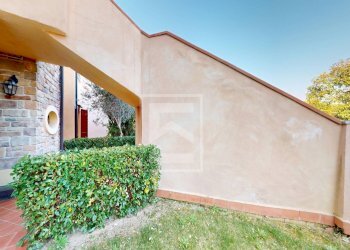 Foto 44 - Trilocale Località Sermana
 
1, Peschiera del Garda - foto 44