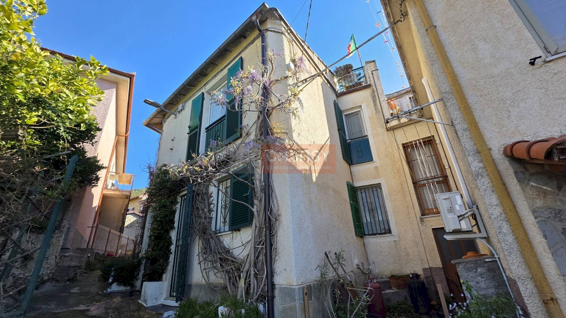 Foto 1 - Casa semi indipendente via XXI Aprile
 
19, Arnasco - foto 1