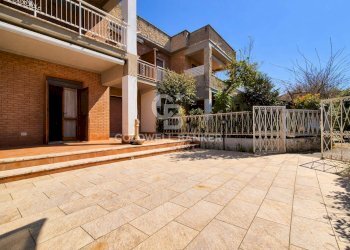 Foto 1 - Villa Via Caio Duilio
 
26, Tarquinia - photo 1