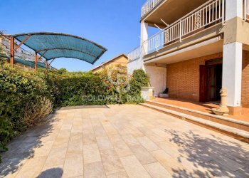 Foto 2 - Villa Via Caio Duilio
 
26, Tarquinia - photo 2