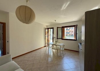 Three-room apartment Via Don Silvio Coira, Basiglio - photo 1