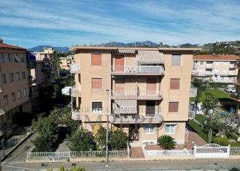 DJI_0809.JPG - Four-room apartment Via Gerolamo Rossi 15, Bordighera - photo 1