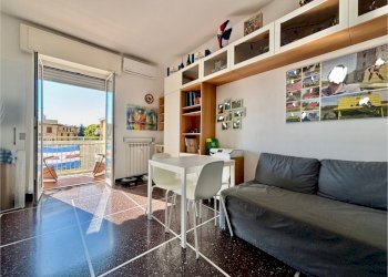 IMG_0017.jpg - Appartamento Viale Pio VII 25, Genova (zona Marassi) - foto 3