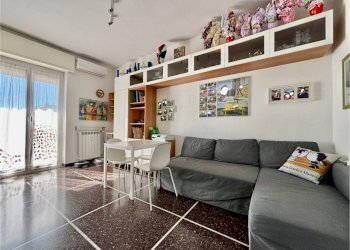 IMG_9995.jpg - Appartamento Viale Pio VII 25, Genova (zona Marassi) - foto 5