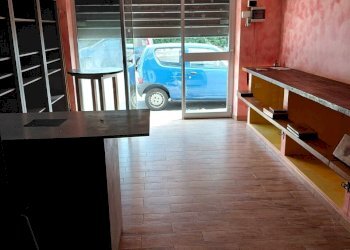 WhatsApp Image 2026-03-30 at 11.13.10.jpeg - Locale Commerciale Via Imperatore Adriano 24, Tivoli - foto 6