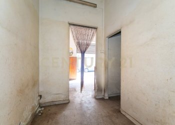 Botteghe Barriera CT (14).jpg - Locale Commerciale Via del Bosco 107, Catania - foto 14